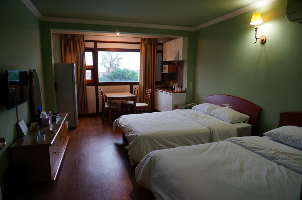 Park Beach Hotel Jeju Phòng bức ảnh