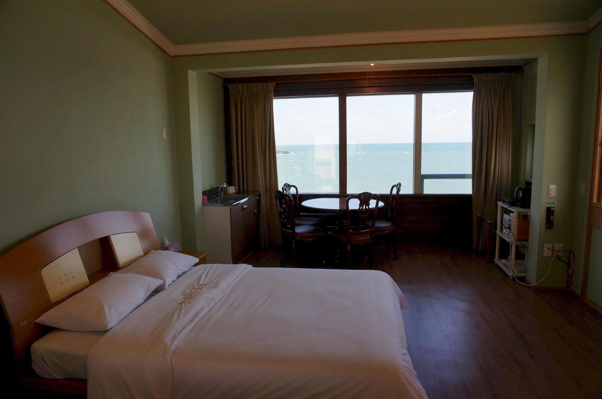 Park Beach Hotel Jeju Ngoại thất bức ảnh