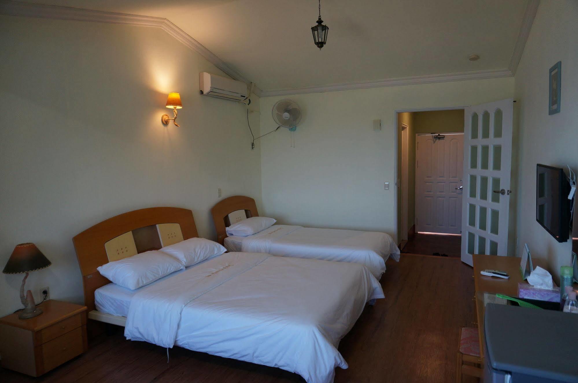 Park Beach Hotel Jeju Ngoại thất bức ảnh